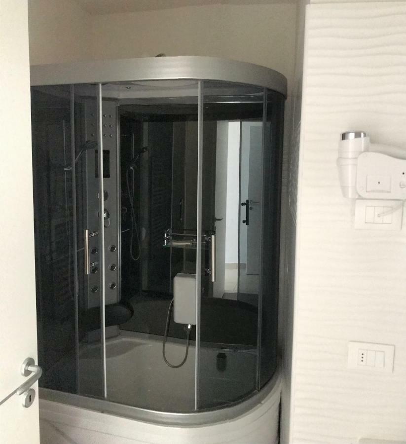 Time Out Aparthotel Казалекио ди Рено Екстериор снимка