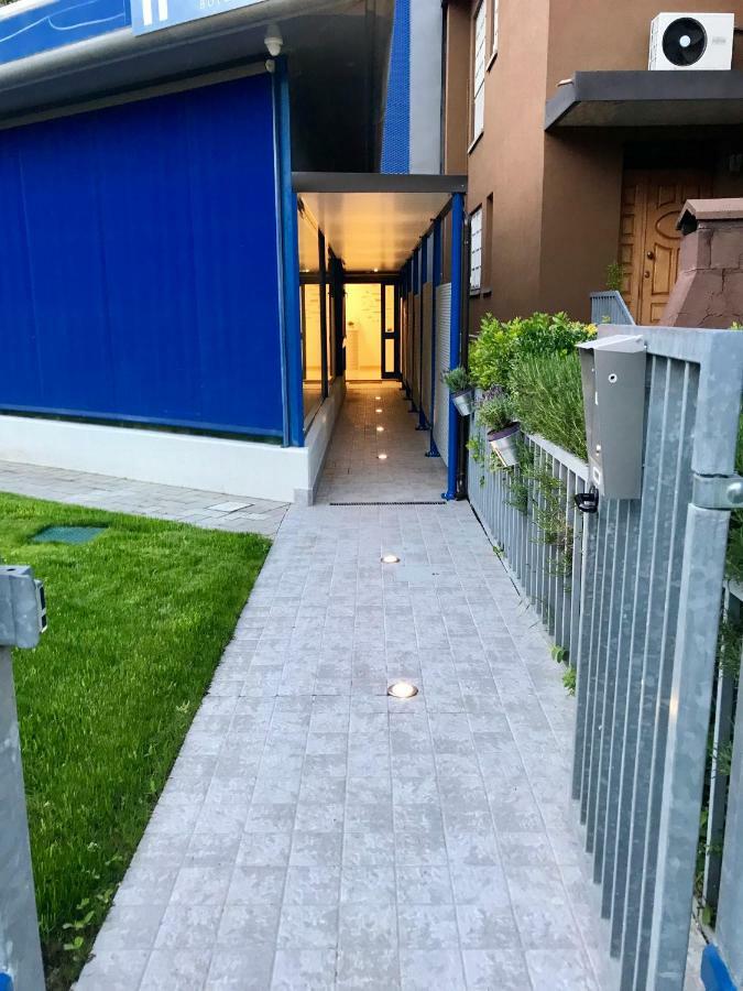 Time Out Aparthotel Казалекио ди Рено Екстериор снимка